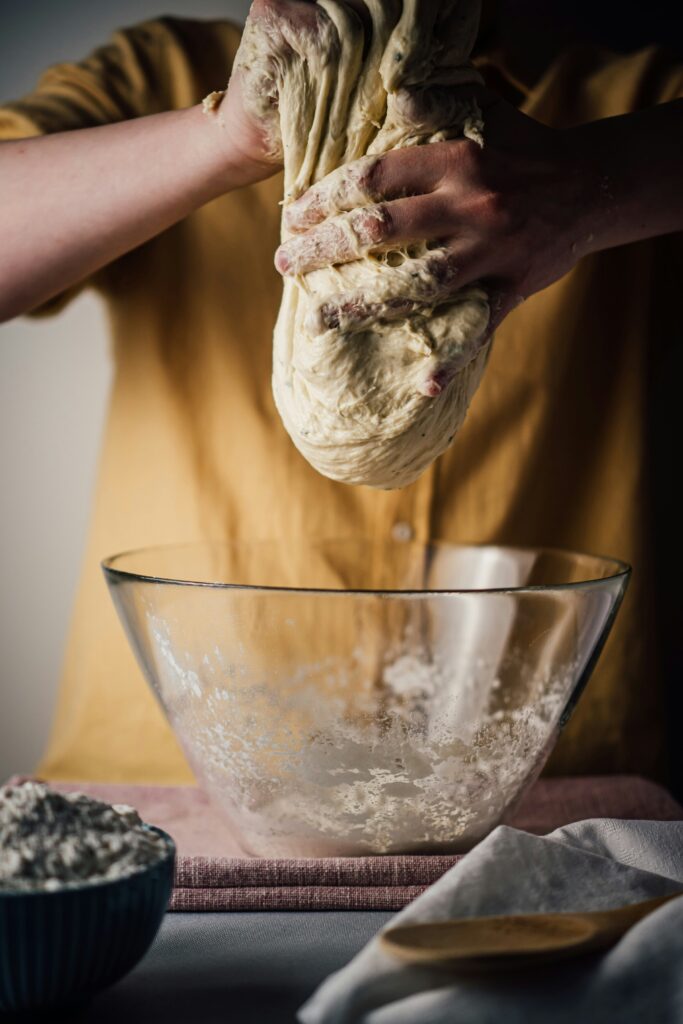 Amasando masa madre